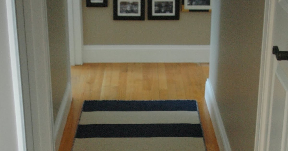 New hallway rug and gallery wall... Little House of Four Creating a