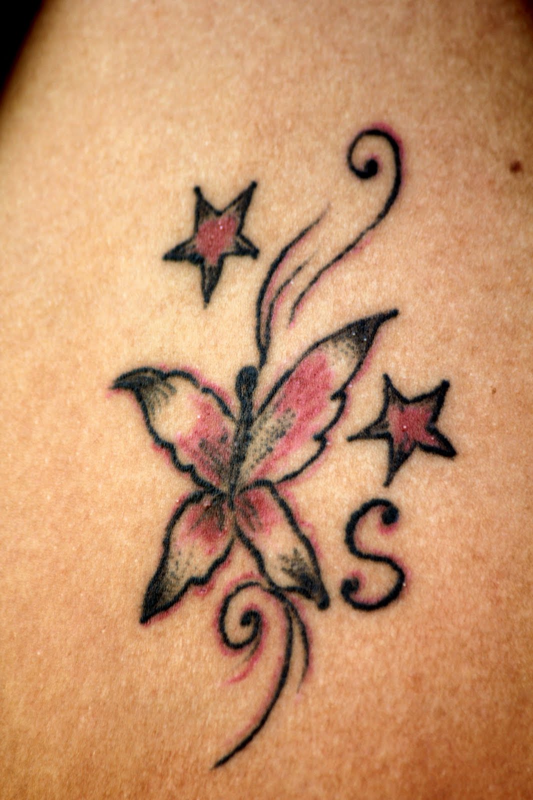 Sone�s Thghts Tattoo The Permanent Mark on your Skin ) Sone�s Thghts Tattoo The Permanent Mark on your Skin )