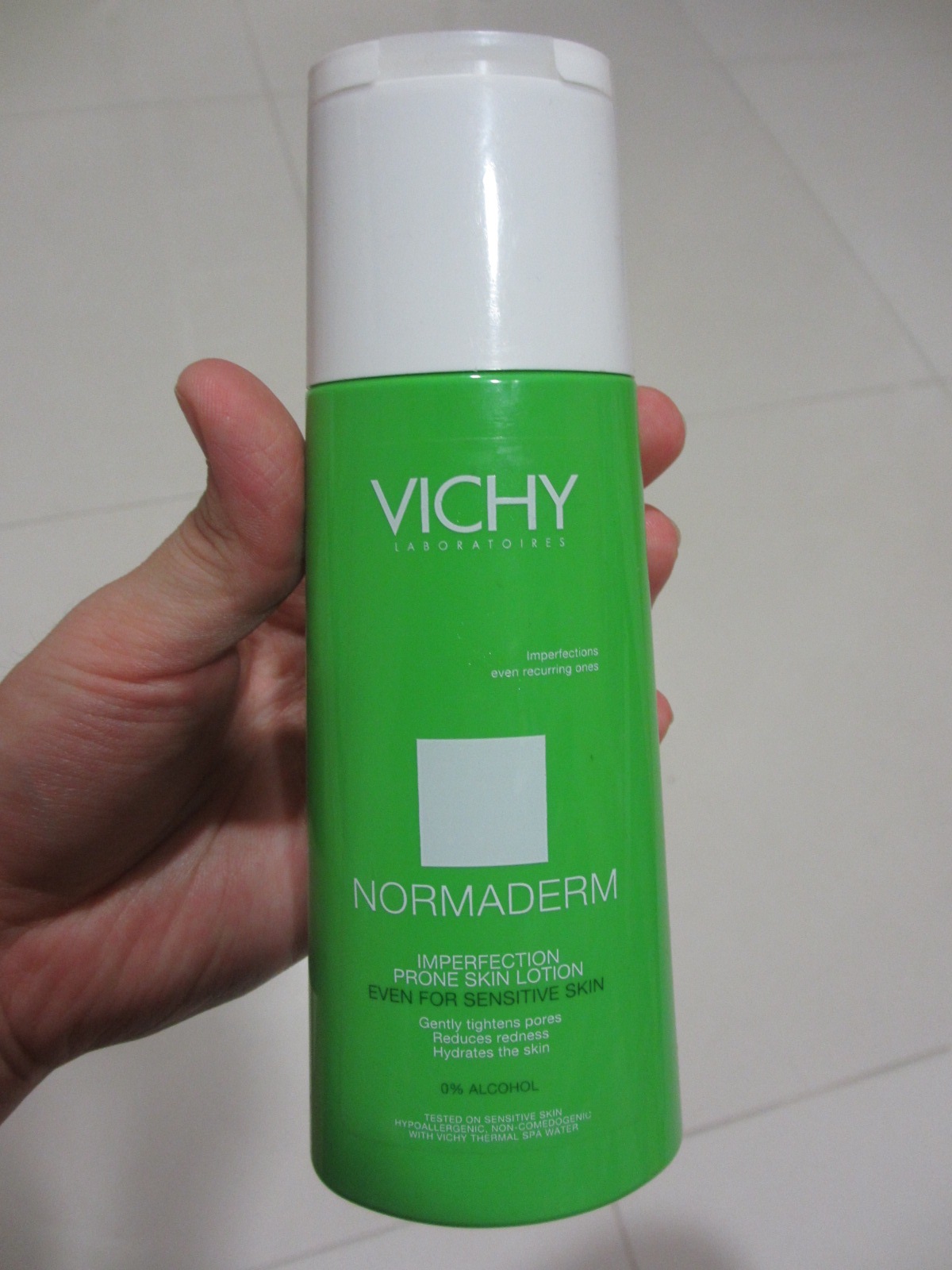 The Blackmentos Beauty Box Skincare review Vichy Normaderm