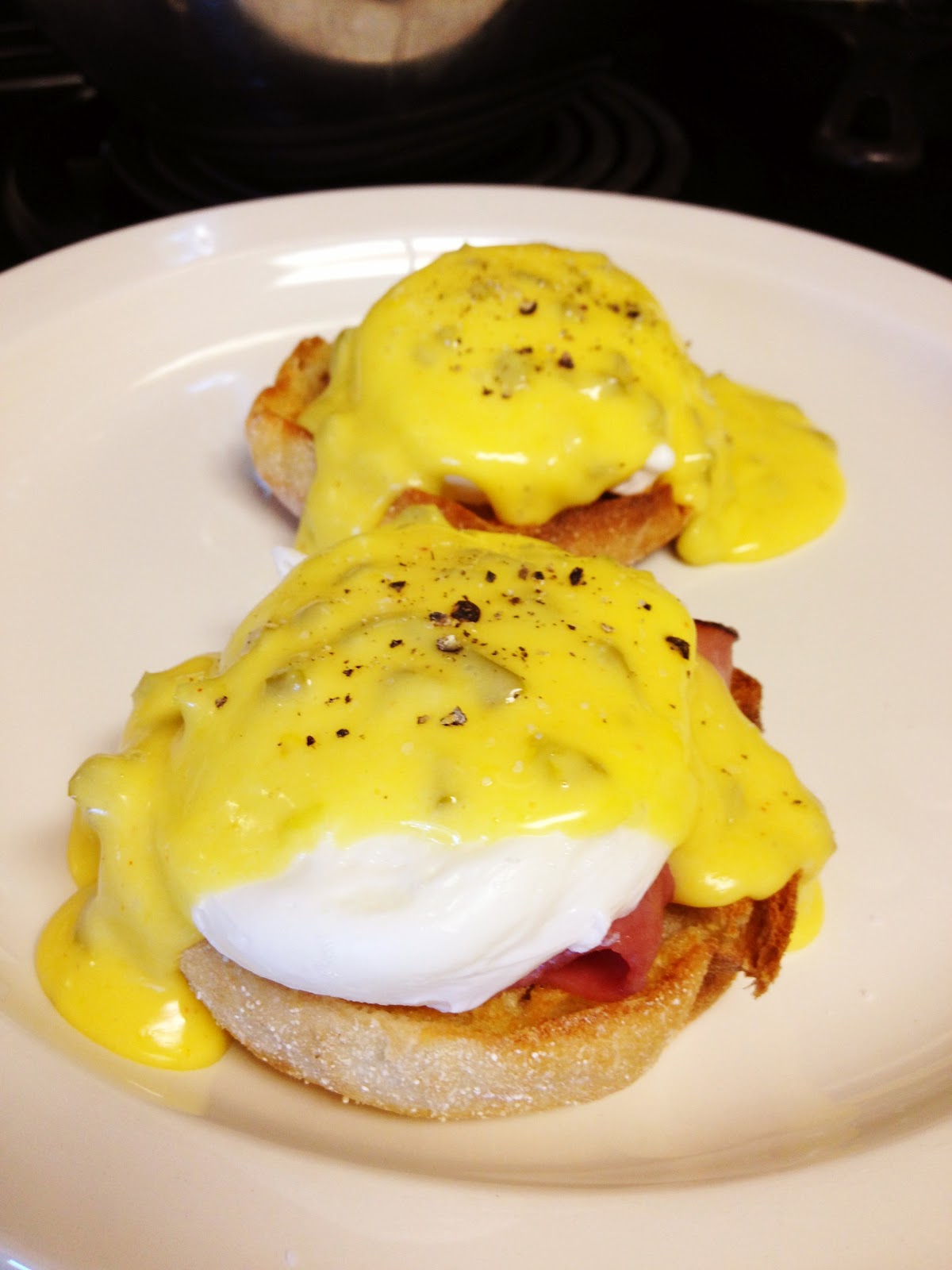 Evolution of a Foodie Eggs Benedict with Jalapeño Hollandaise and Red