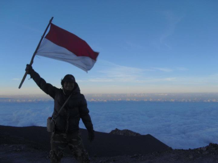 Hidup Adalah Film Terbaik Sepanjang Masa Lirik | hidup adalah film terbaik sepanjang masa puncak abadi Hidup Adalah Film Terbaik Sepanjang Masa Lirik | hidup adalah film terbaik sepanjang masa puncak abadi