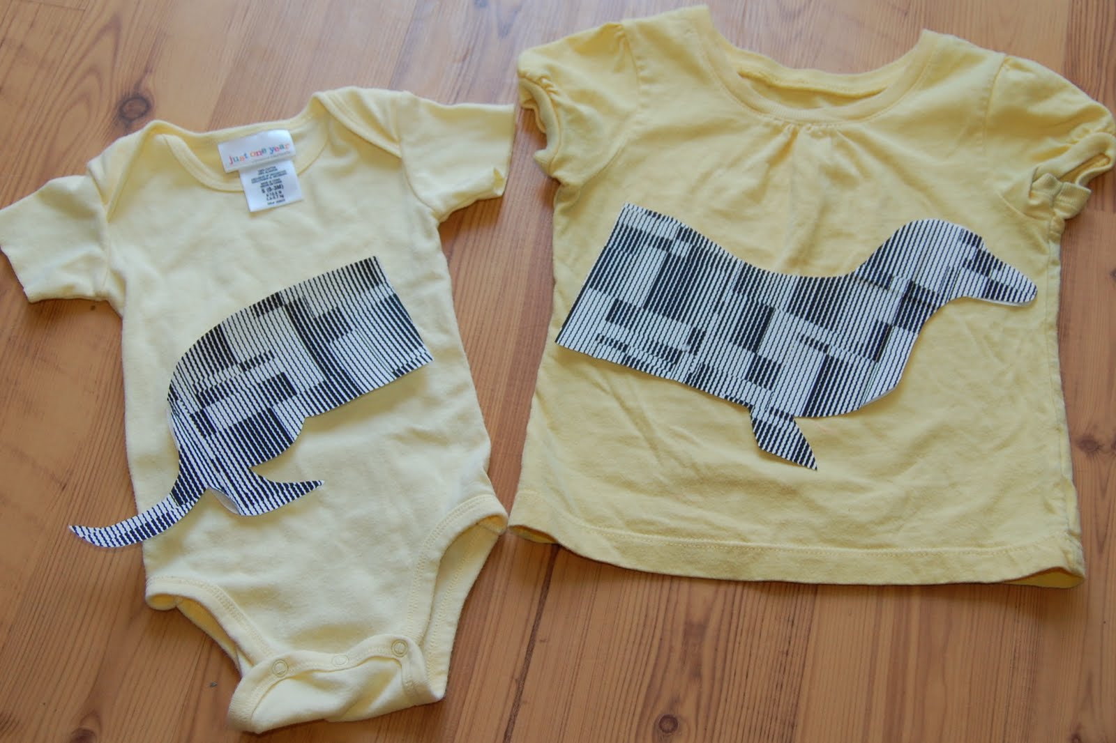 iLoveToCreate Blog Wee Weenie Dog Outfits