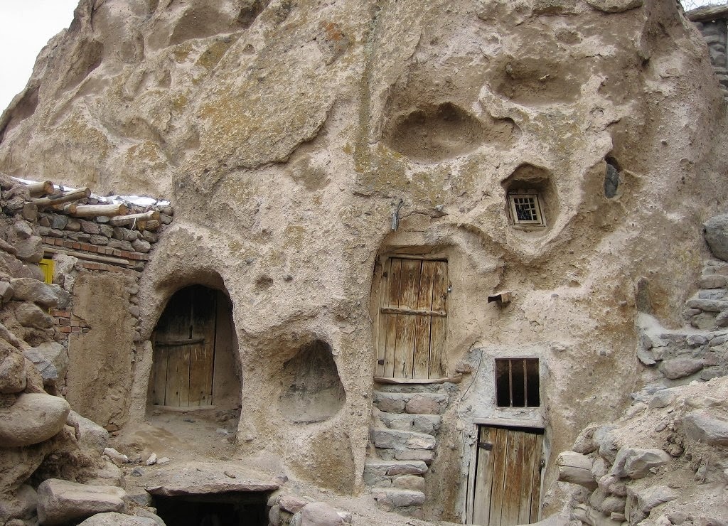 Village Carved Out Of Stone Kandovan Unbelievable Info
