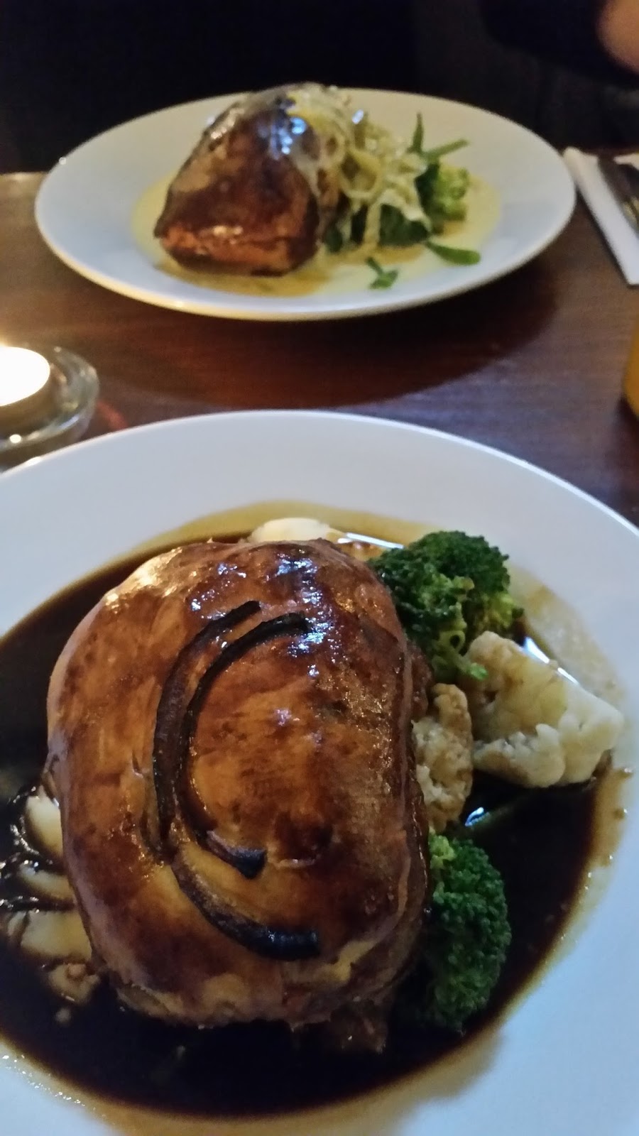 Pierate Pie Reviews Pleased as punch with Punch Tavern pies