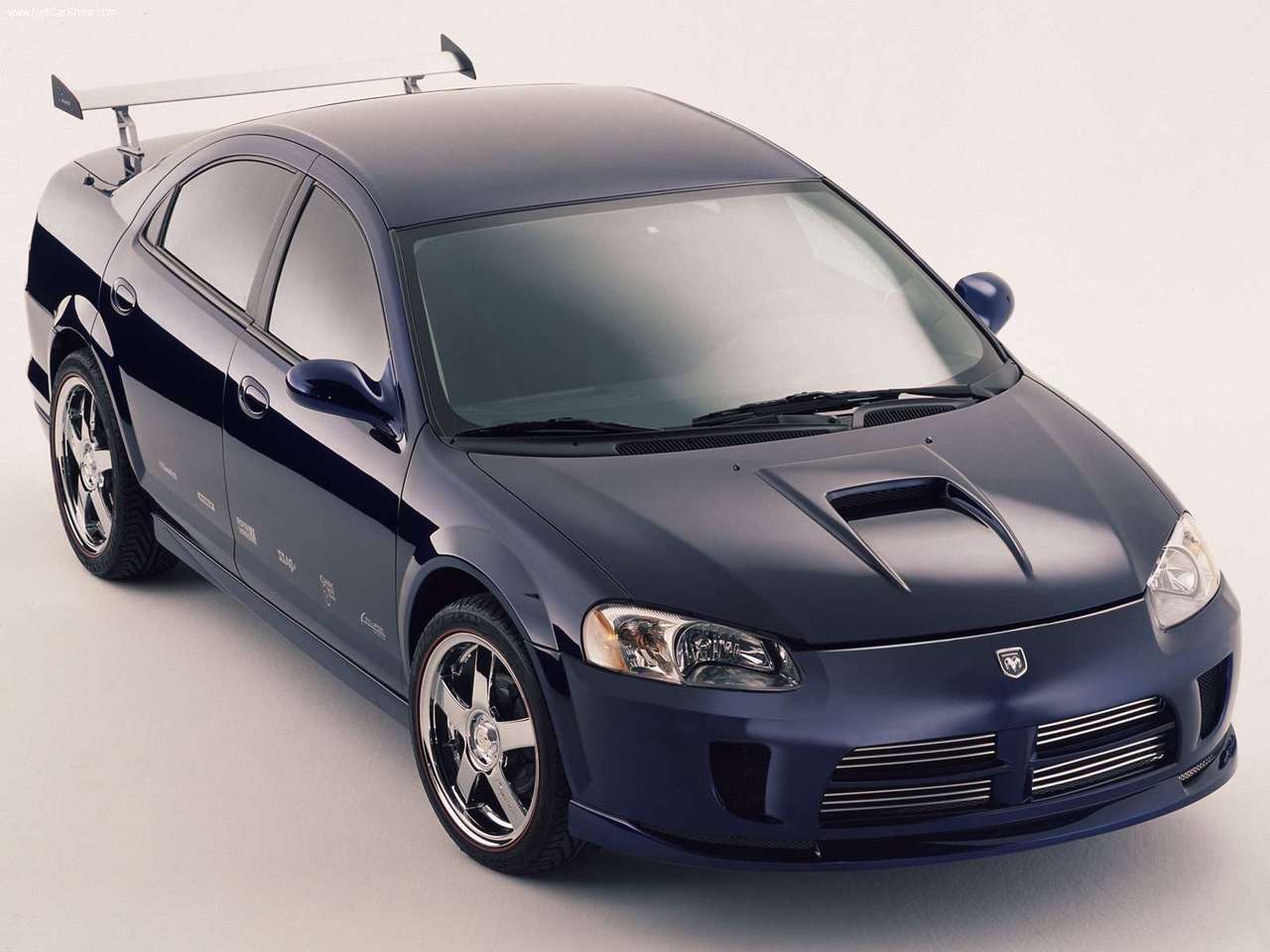 http://2.bp.blogspot.com/-dbS_UBbU8JI/TXorOB3ZIFI/AAAAAAAAFQY/mlJIHZLhpKM/s1600/Dodge-Stratus_Turbo_2002_1280x960_wallpaper_02.jpg