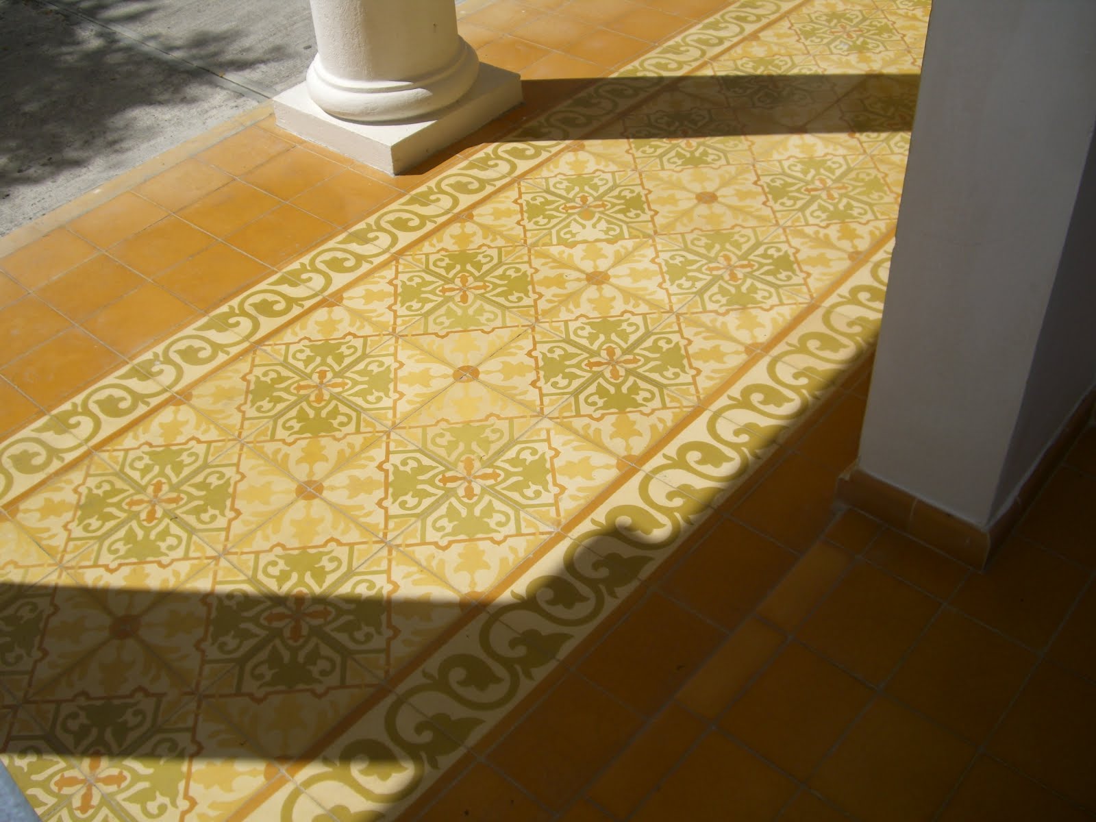 tile rug designs