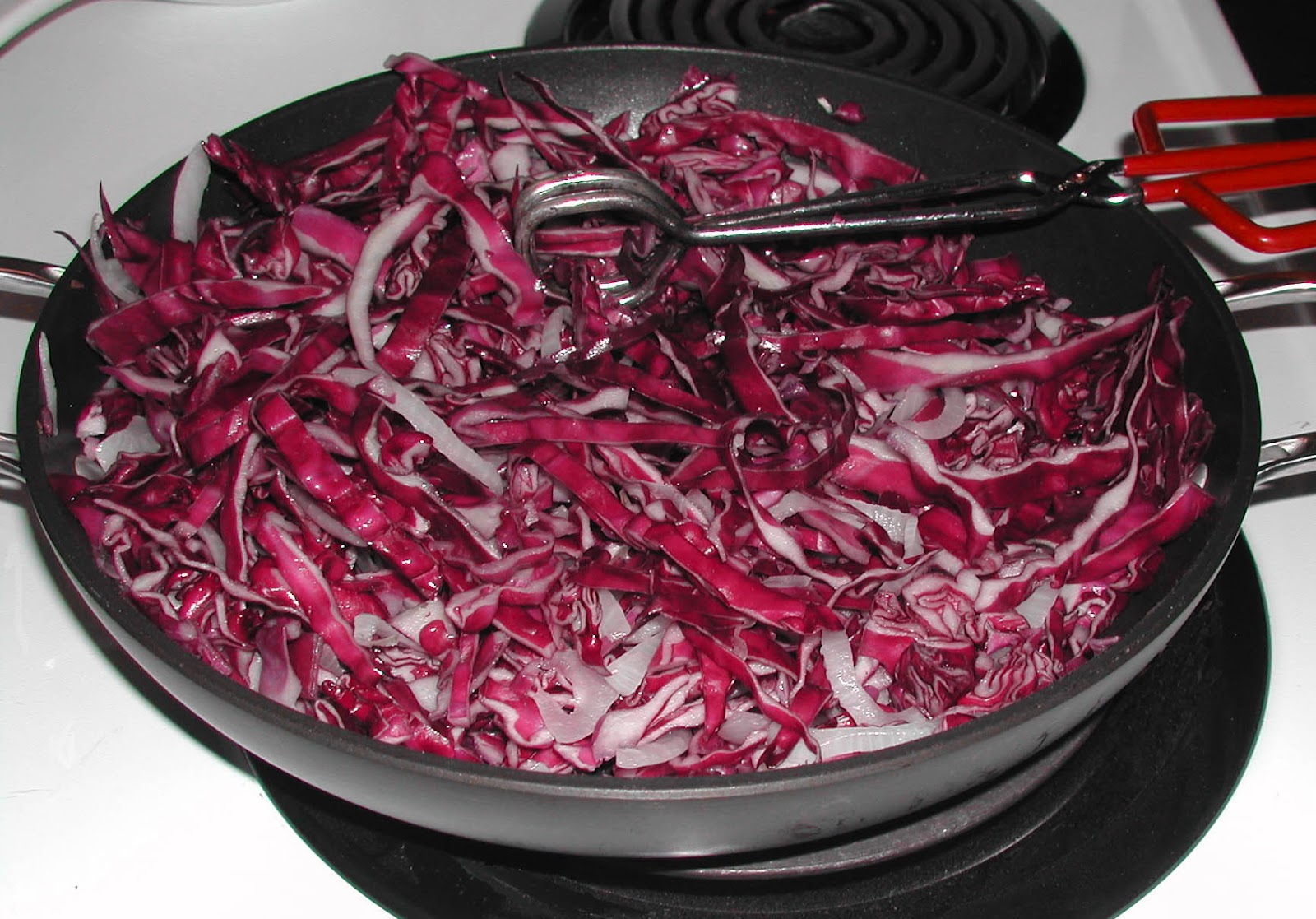 The Iowa Housewife Braised Red Cabbage with Red Wine