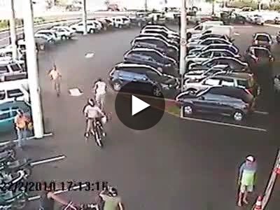 Vídeo: Pegando ladrão de moto
