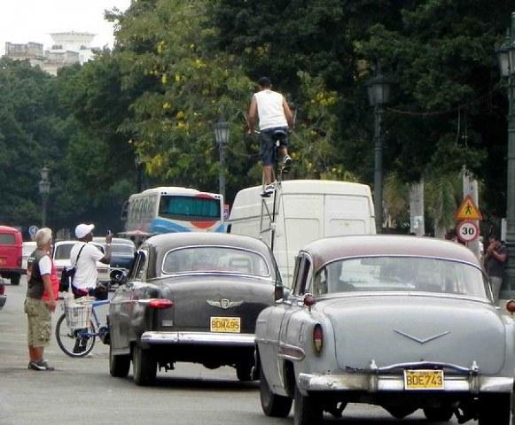 BICI.jpg (581&times;480)