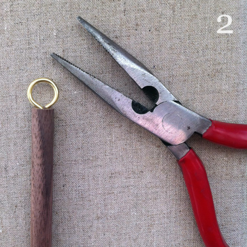 pomme designs DIY Streamer Wand Tutorial