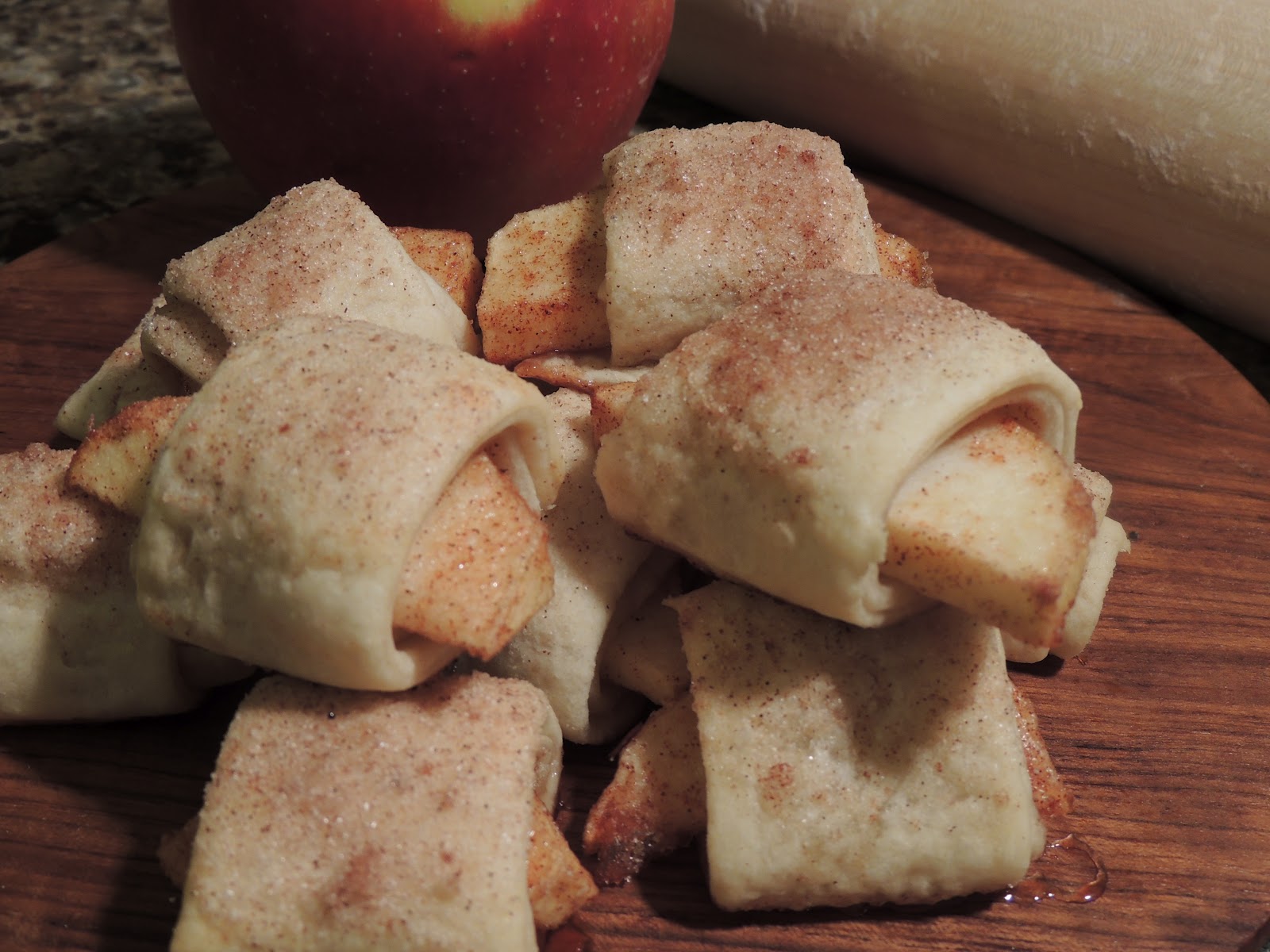 Apple Bundles... Daily Dish Magazine Recipes Travel Crafts
