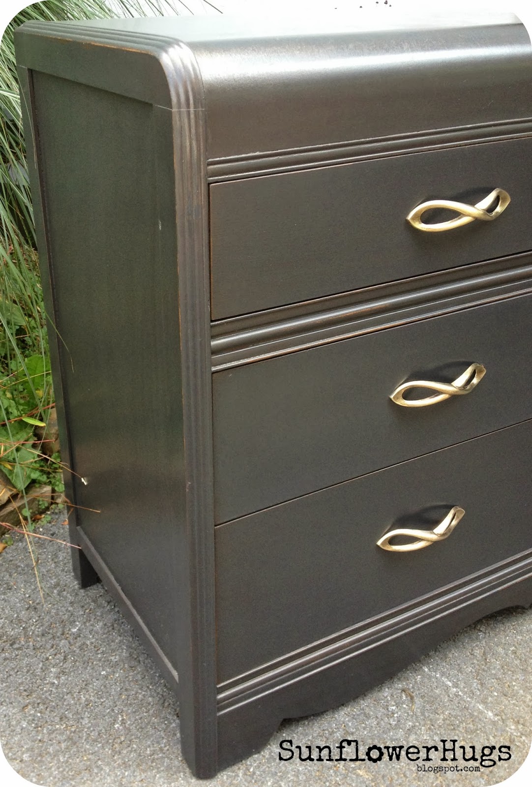 SunflowerHugs Black Waterfall Dresser