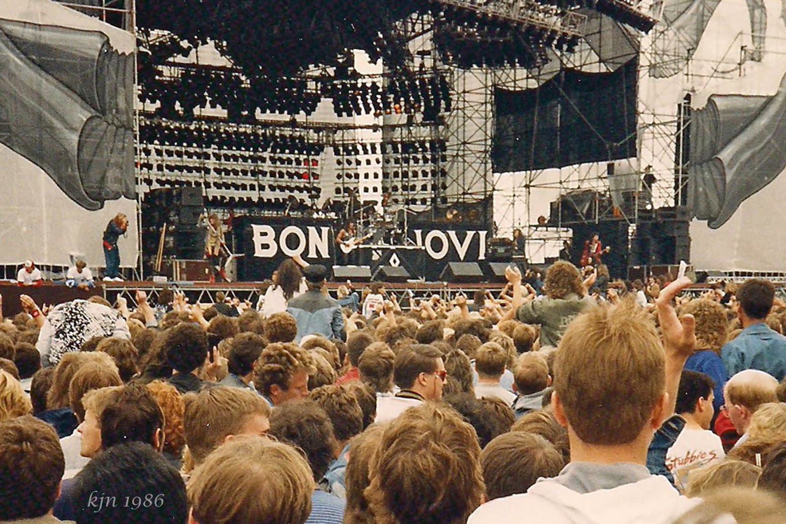 The Outskirts Of Suburbia Monsters Of Rock 1986