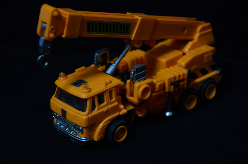 The Cave Collection Transformers G1 Grapple