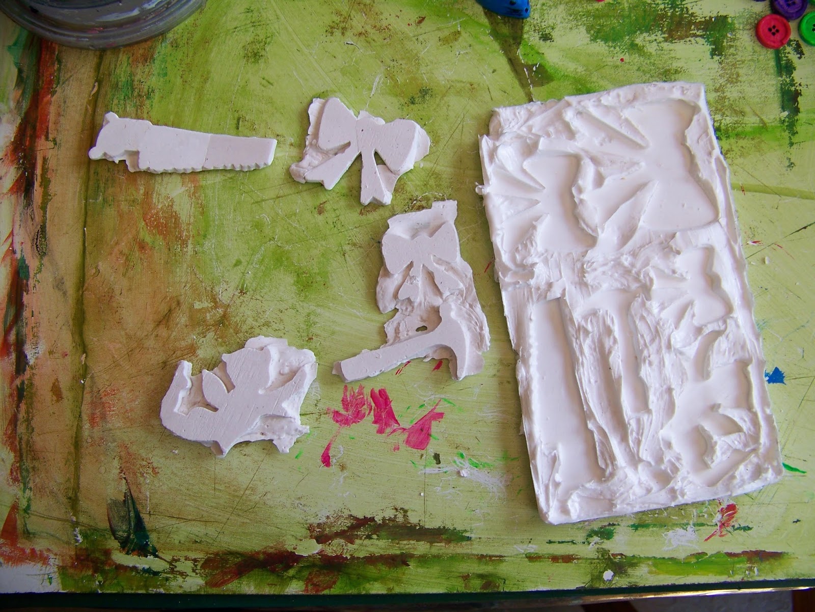 A Pretty Talent Blog Casting Plaster of Paris in Various Molds