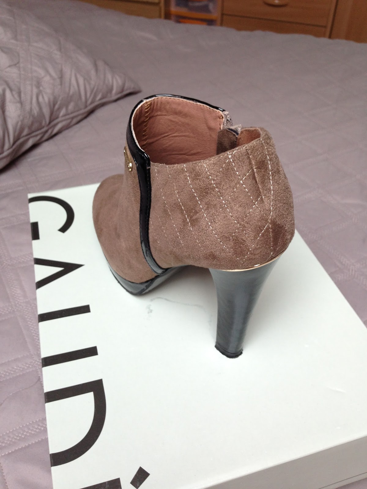 chaussure gaudi femme