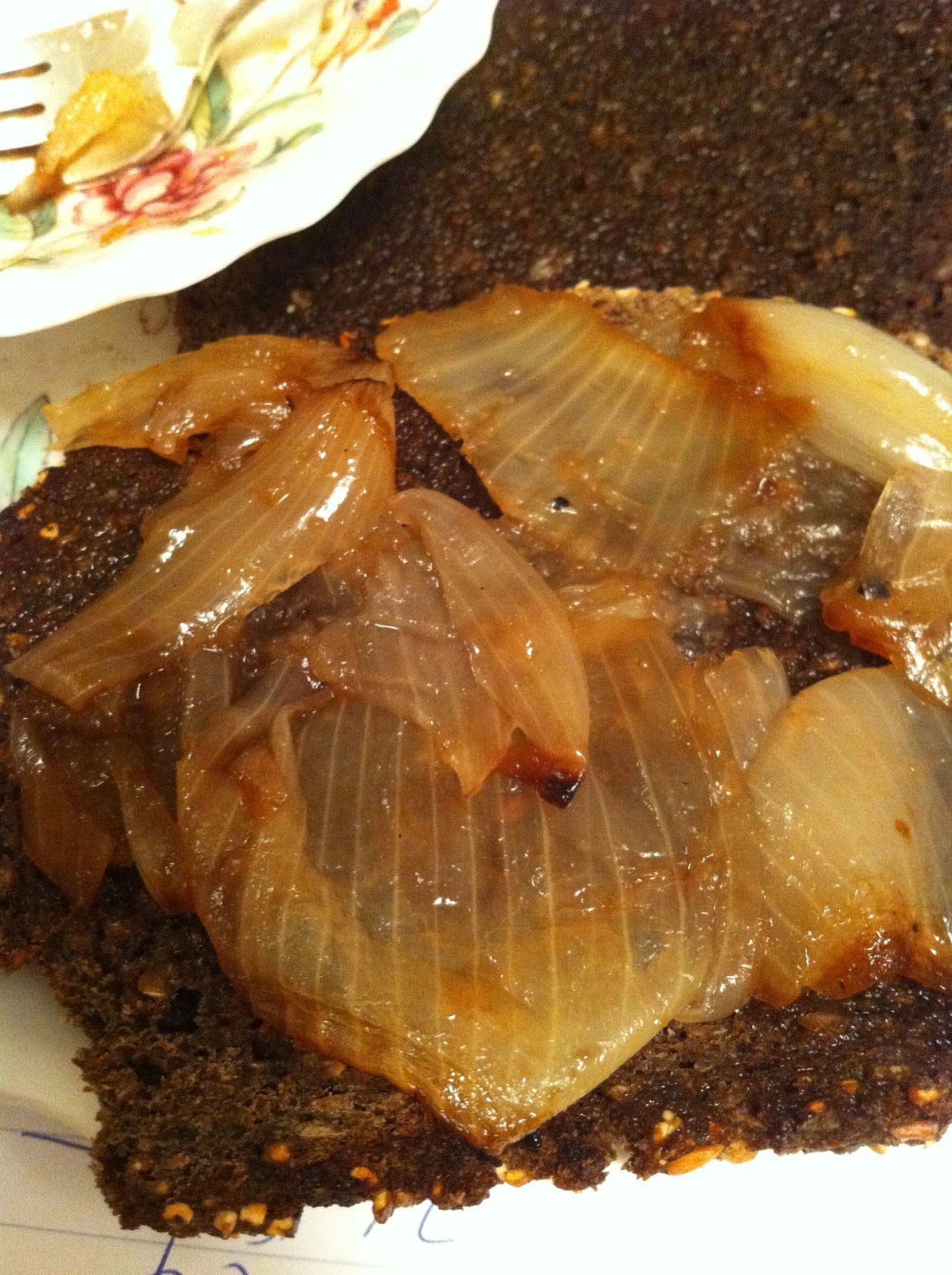 BAKER/MAKER: sweet balsamic oven roasted whole onions