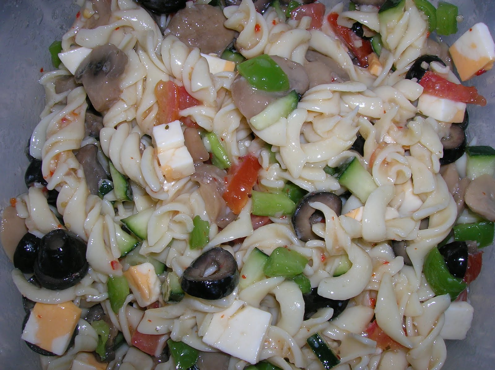 Pasta Salad / Six Sisters' Stuff Six Sisters' Stuff