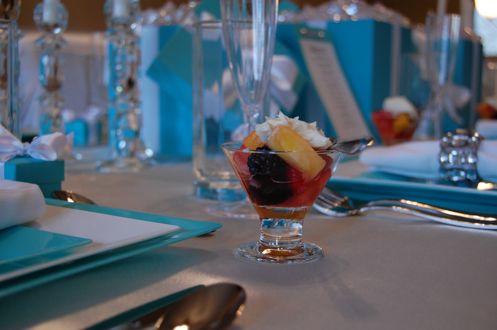 Design Muse Best of Table For Twelve