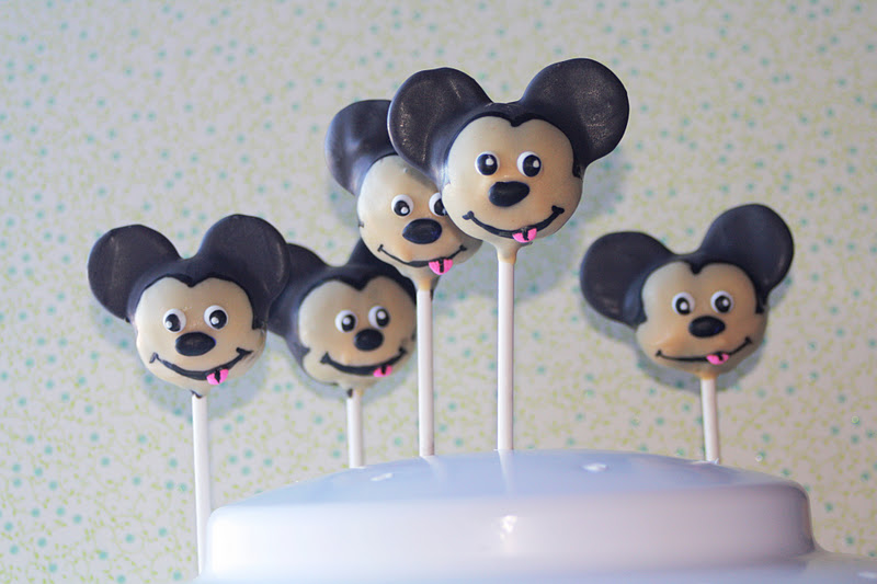 Natalie's Cake Pops Mickey Mouse Cake Pops
