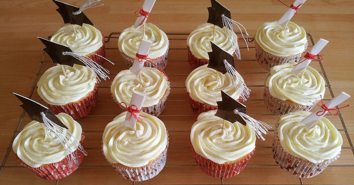 Grace's Beauty Diary Graduation Cupcakes