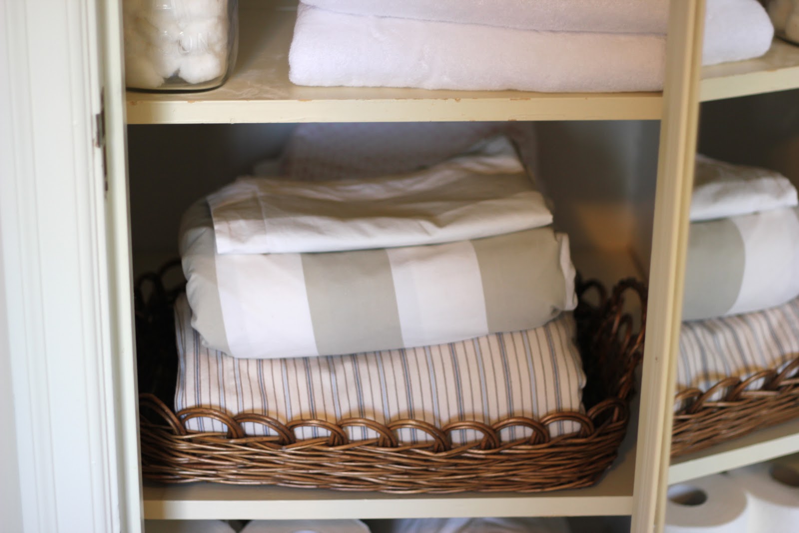 Jenny Steffens Hobick My Linen "Closets" Creative Linen Storage in