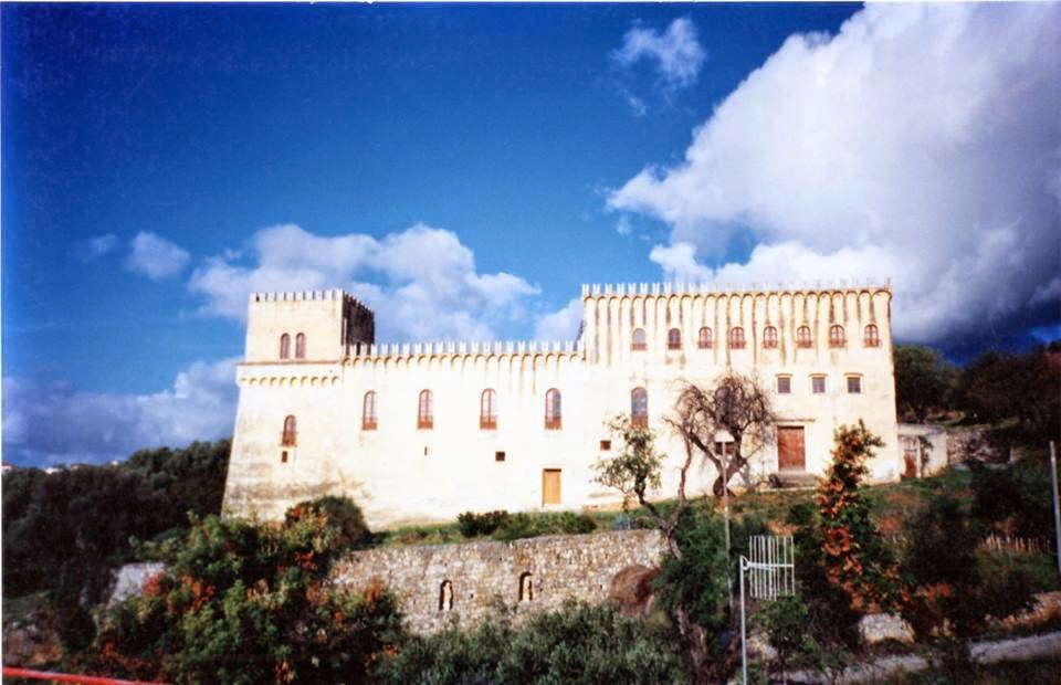 Risultati immagini per castello di camerota