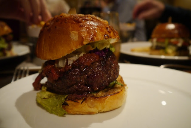 Bar Bouluud London - Piggie Burger