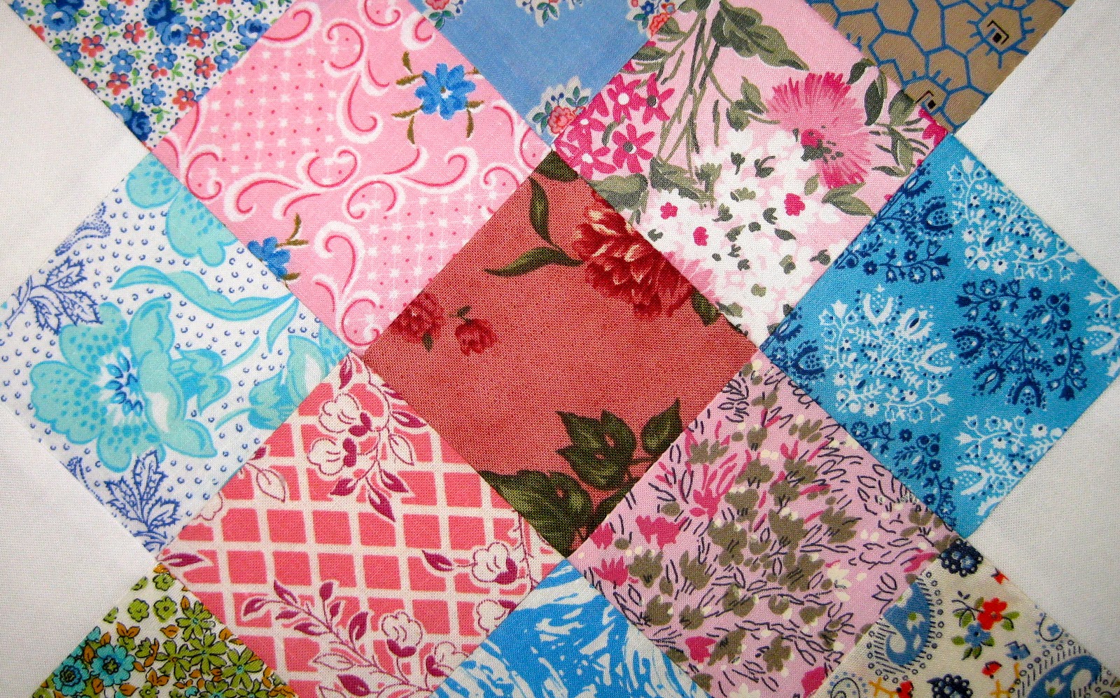 pieceful life: granny square number one