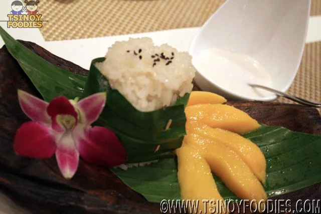 sticky rice with mango