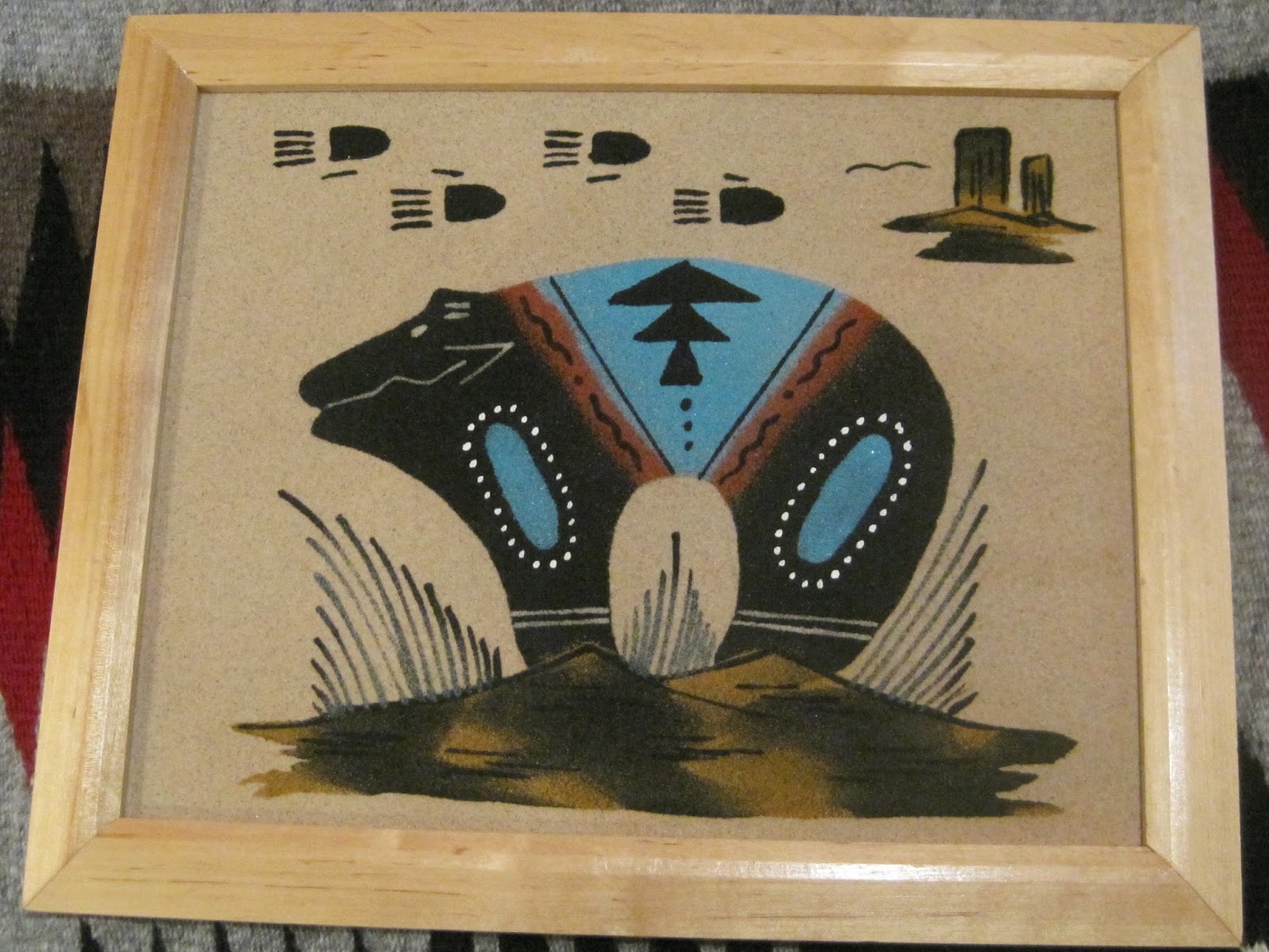 LEFT: ナバホ族の砂絵