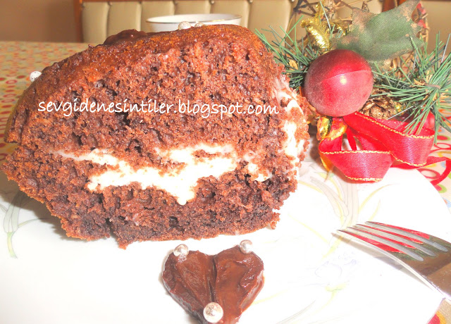 Sevgiden Esintiler Süpriz Krema Dolgulu Kek..