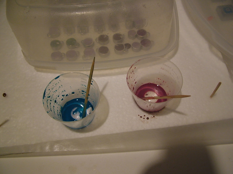 handmade resin jewelry by Katherine Swift Mixing the perfect resin color