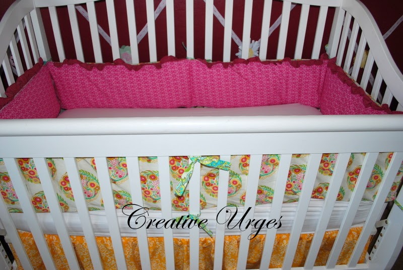 Creative UrgesCreative Blogspot How to make a crib bumper tutorial...