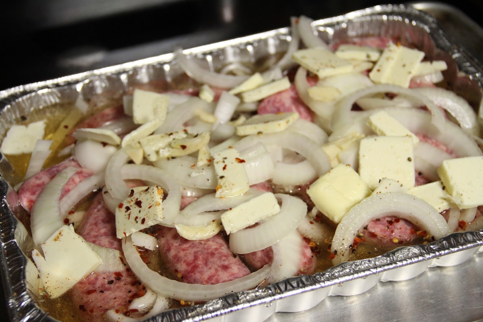 Deep South Dish Grilled "Hot Tub" Beer Brats