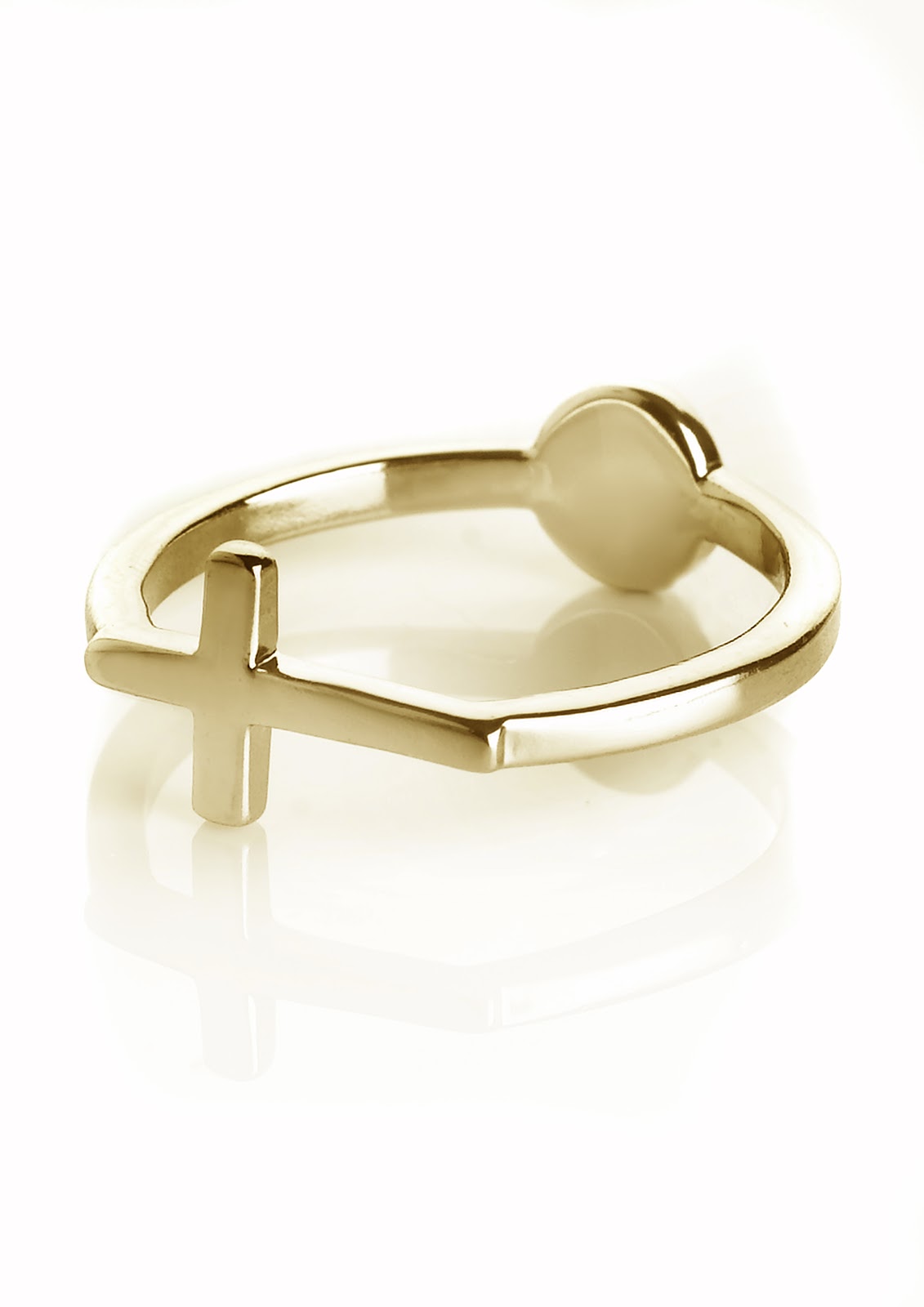 http://2.bp.blogspot.com/-drgx45WUxZ0/UK0NBgjCrgI/AAAAAAAAJFo/7_XdQrCH08A/s1600/Jesus+Loves+U+Ring+-+Gold@Me&Zena.jpg