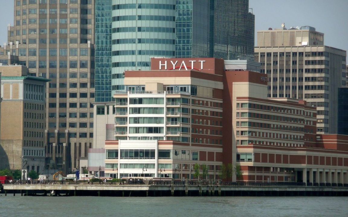 Lap Child Diaries: Staycation - Hyatt Regency Jersey City