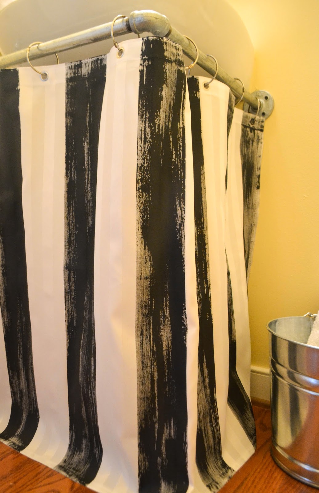 Down to Earth Style Painted Pedestal Sink Skirt / Shower Curtain