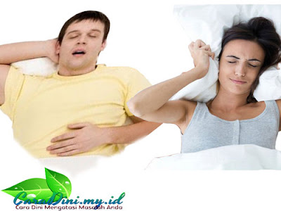 Tidur mendengkur atau ngorok Tidur mendengkur atau ngorok