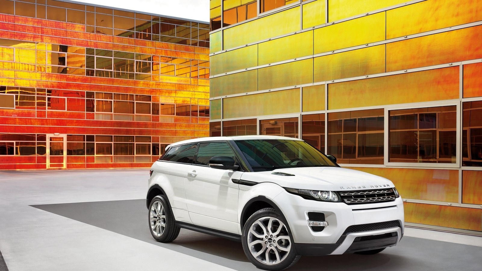 Land Rover Range Rover Evoque Victoria Beckham