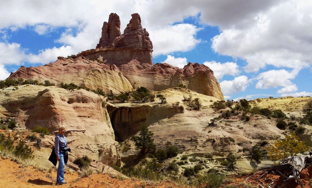 Wandering His Wonders Church Rock and Pyramid Rock Loop in Gallup, New