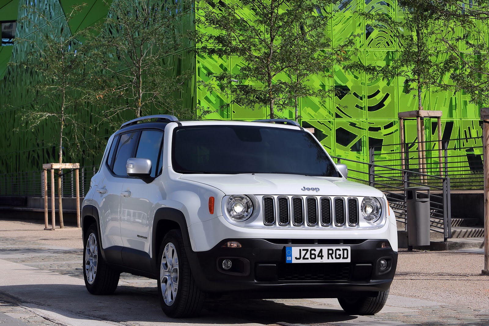 New Jeep Renegade Starts From 163 16 995 In The Uk