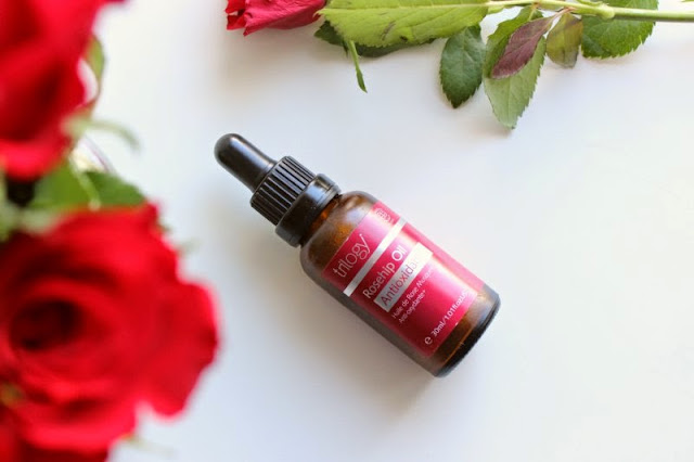 Rosehip Oil Skin Benefits Acne Uses