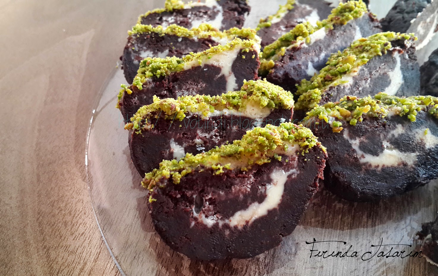 FIRINDA TASARIM İki Renkli Rulo Çikolata