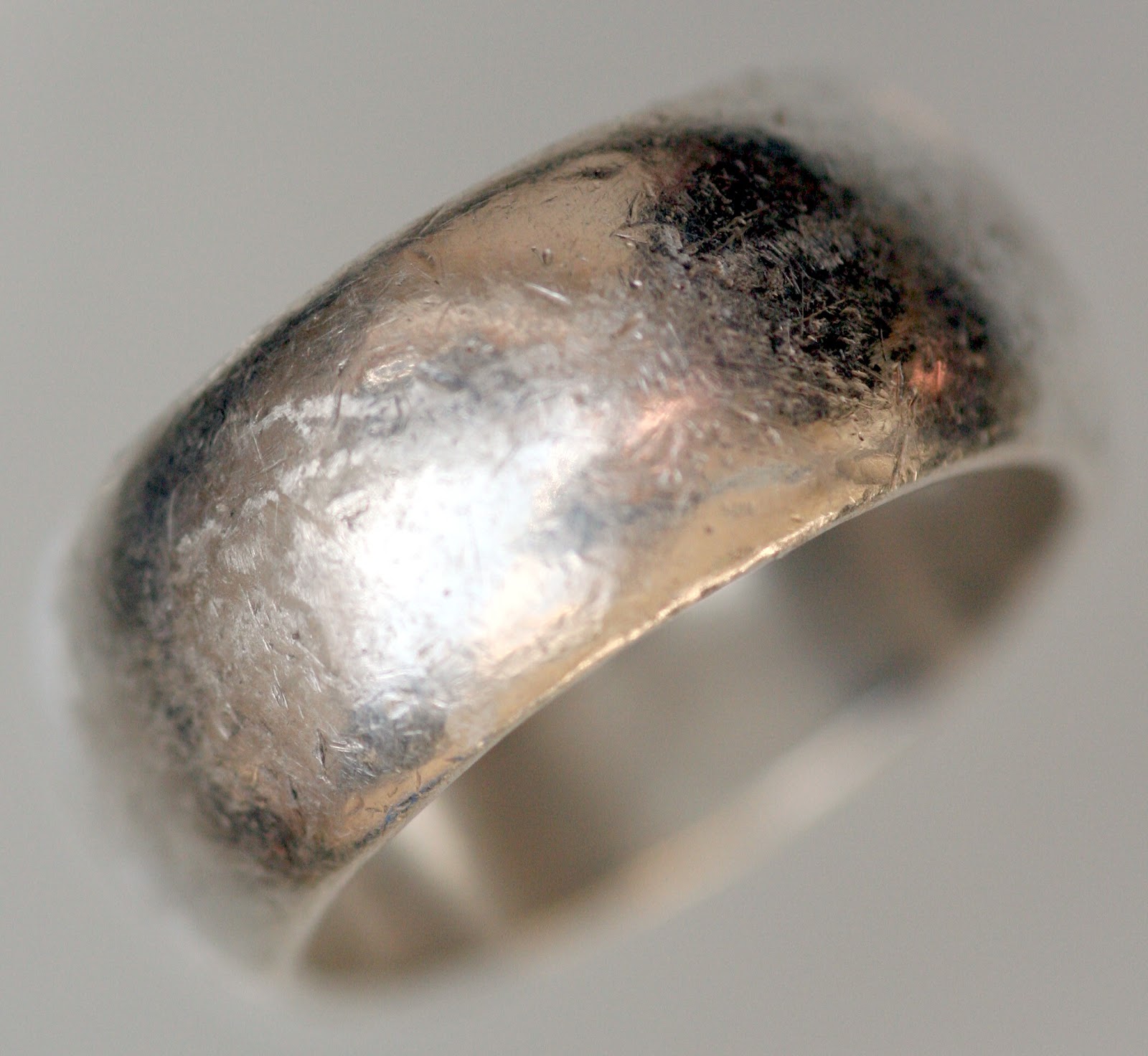 Metal Detecting World The Lost Silver Ring