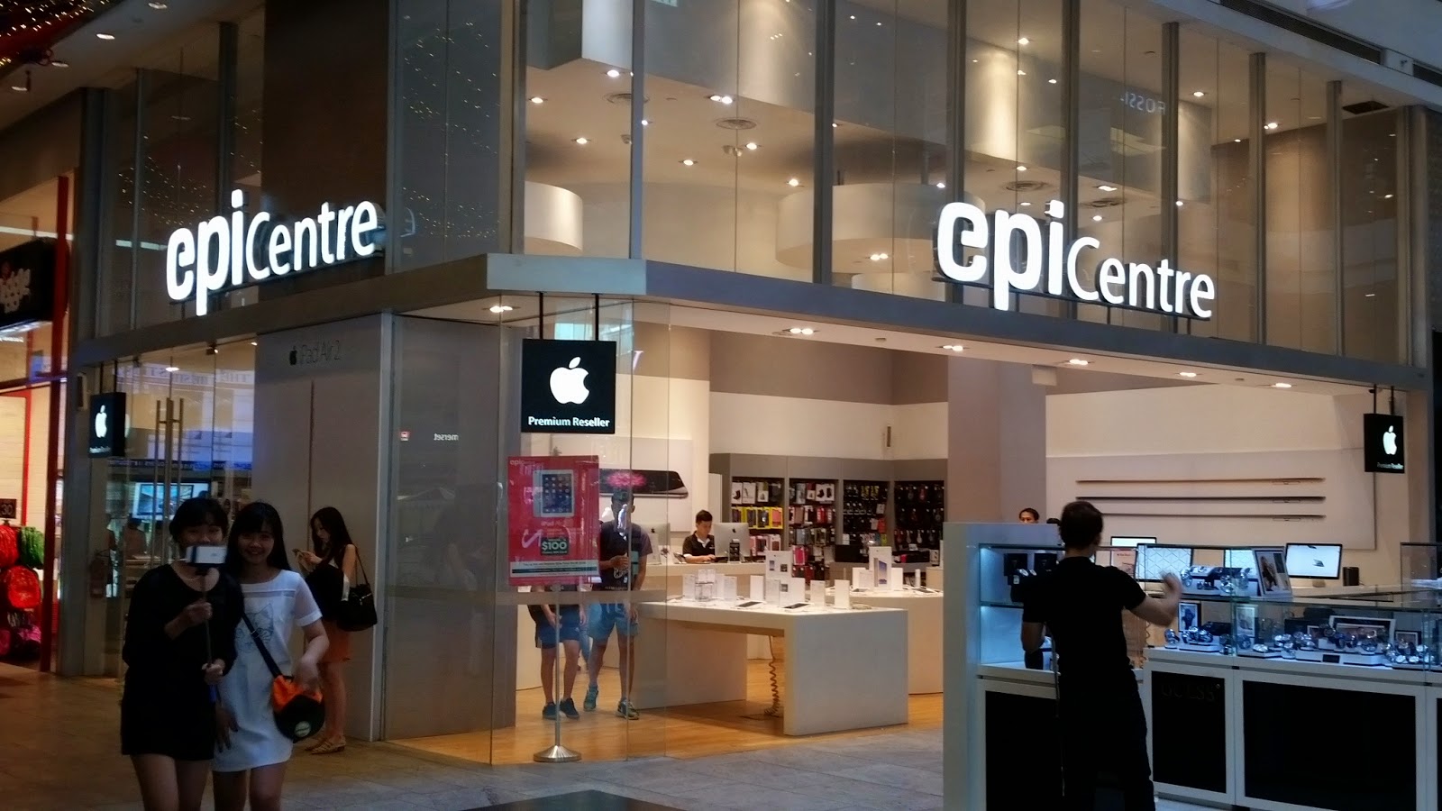 adidas store in gateway