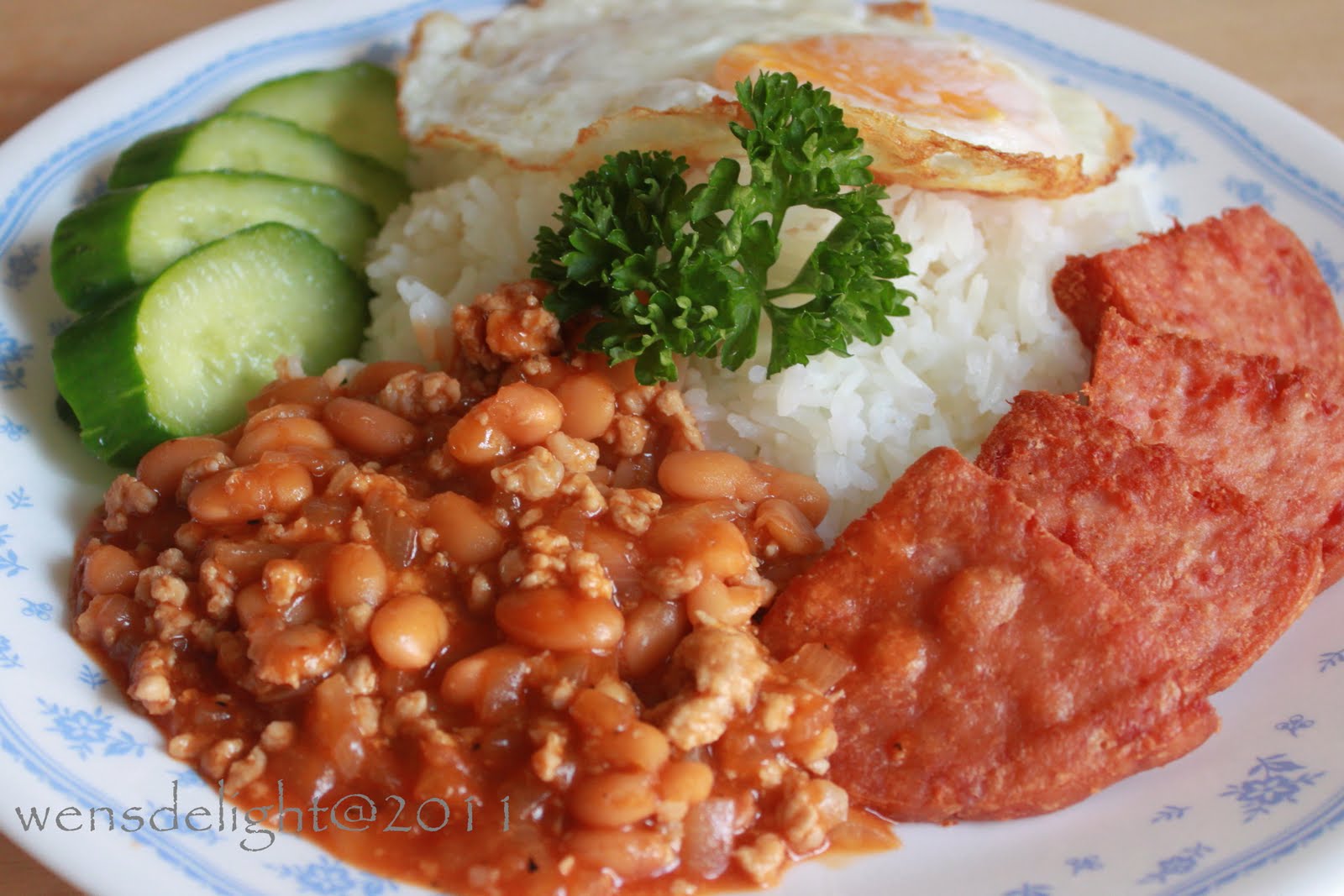 Wen's Delight Weekend Cooking I Minced meat & baked bean with rice