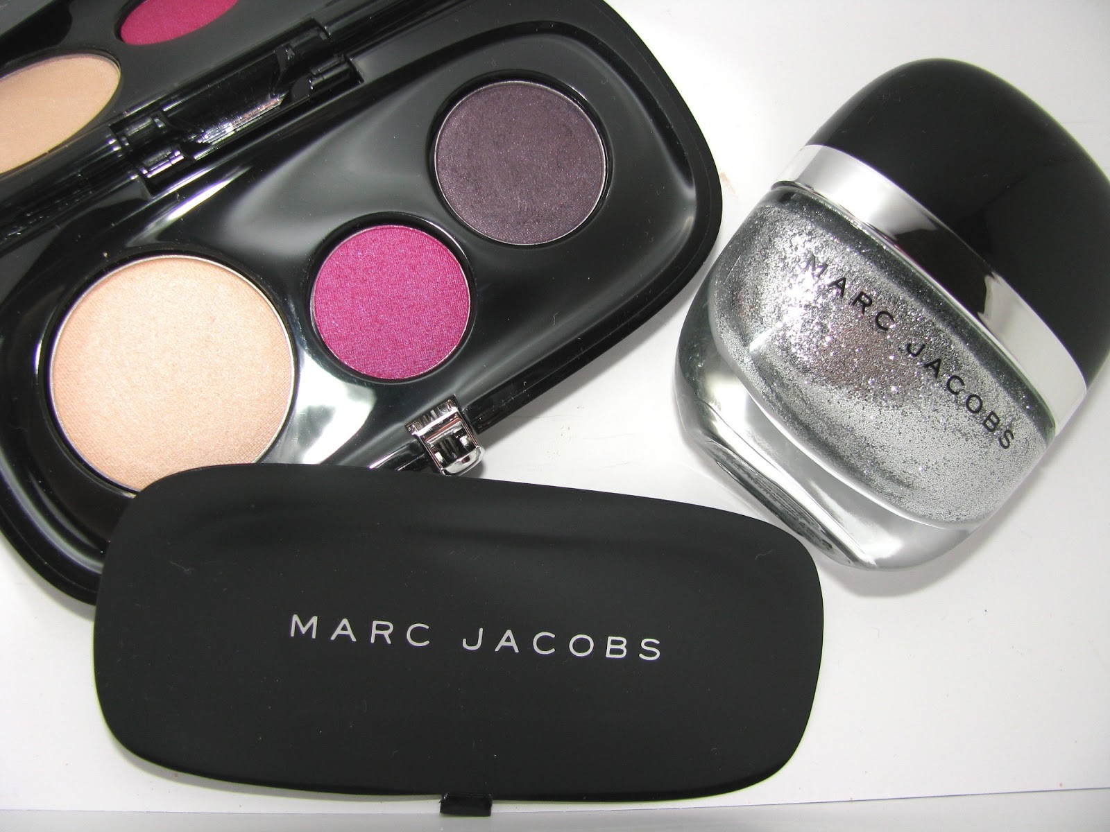 3. Marc Jacobs Beauty Enamored Hi-Shine Nail Polish in "Le Charm" - wide 5