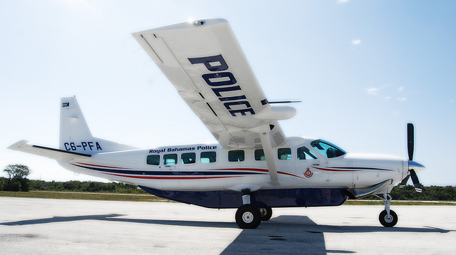 http://2.bp.blogspot.com/-e5KNogf-p4A/VX6XIcarKAI/AAAAAAAAV9s/WU_JQPlnZ2M/s1600/Bahamas%2Bpolice%2Baircraft.jpg