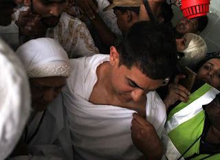 Aamir Khan Leaves For HAJJ with mother